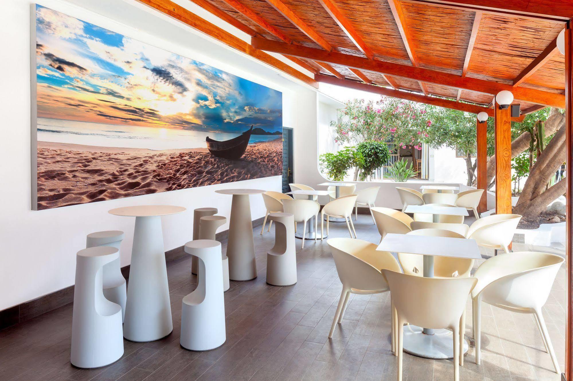 Aguamar Apartamentos, Los Cristianos Downtown Dış mekan fotoğraf